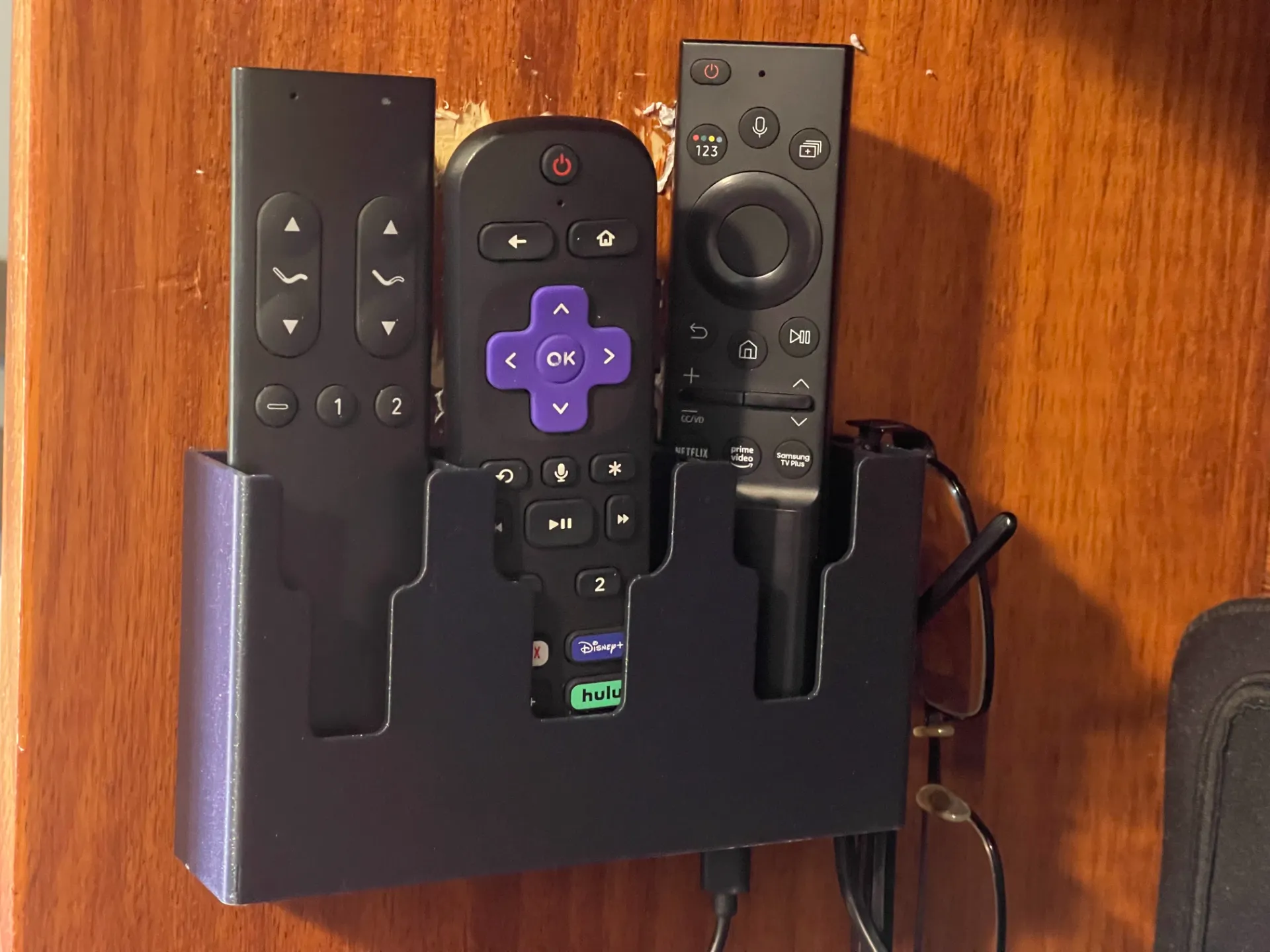 Suporte De Controle Remoto Triplo